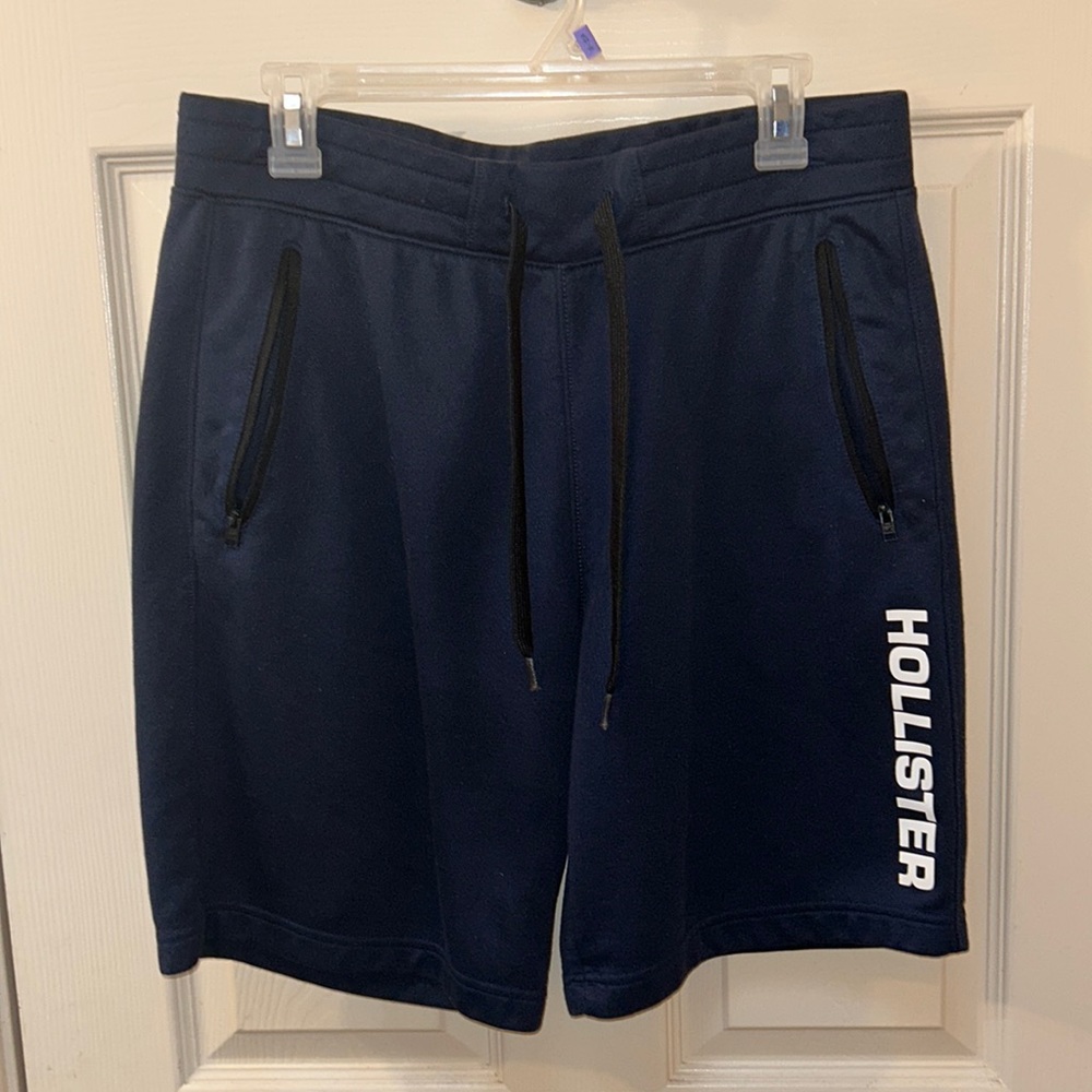 🚨Price Drop🚨 Hollister Athletic Sweat Shorts. Men’s Medium.